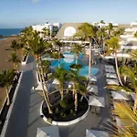 Fariones Hotel 4*