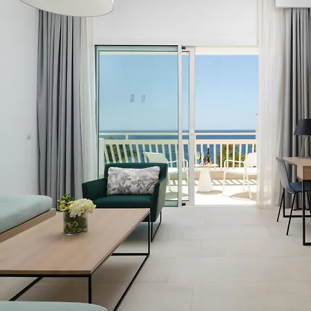 Fariones 4* Puerto del Carmen (Lanzarote)