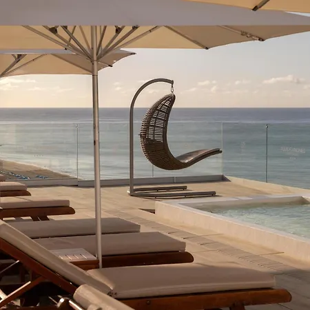 Fariones Hotel
