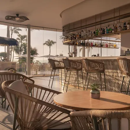 Fariones Hotel