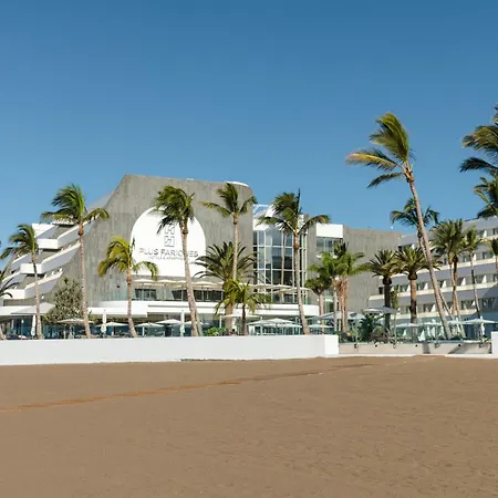 Otel Fariones